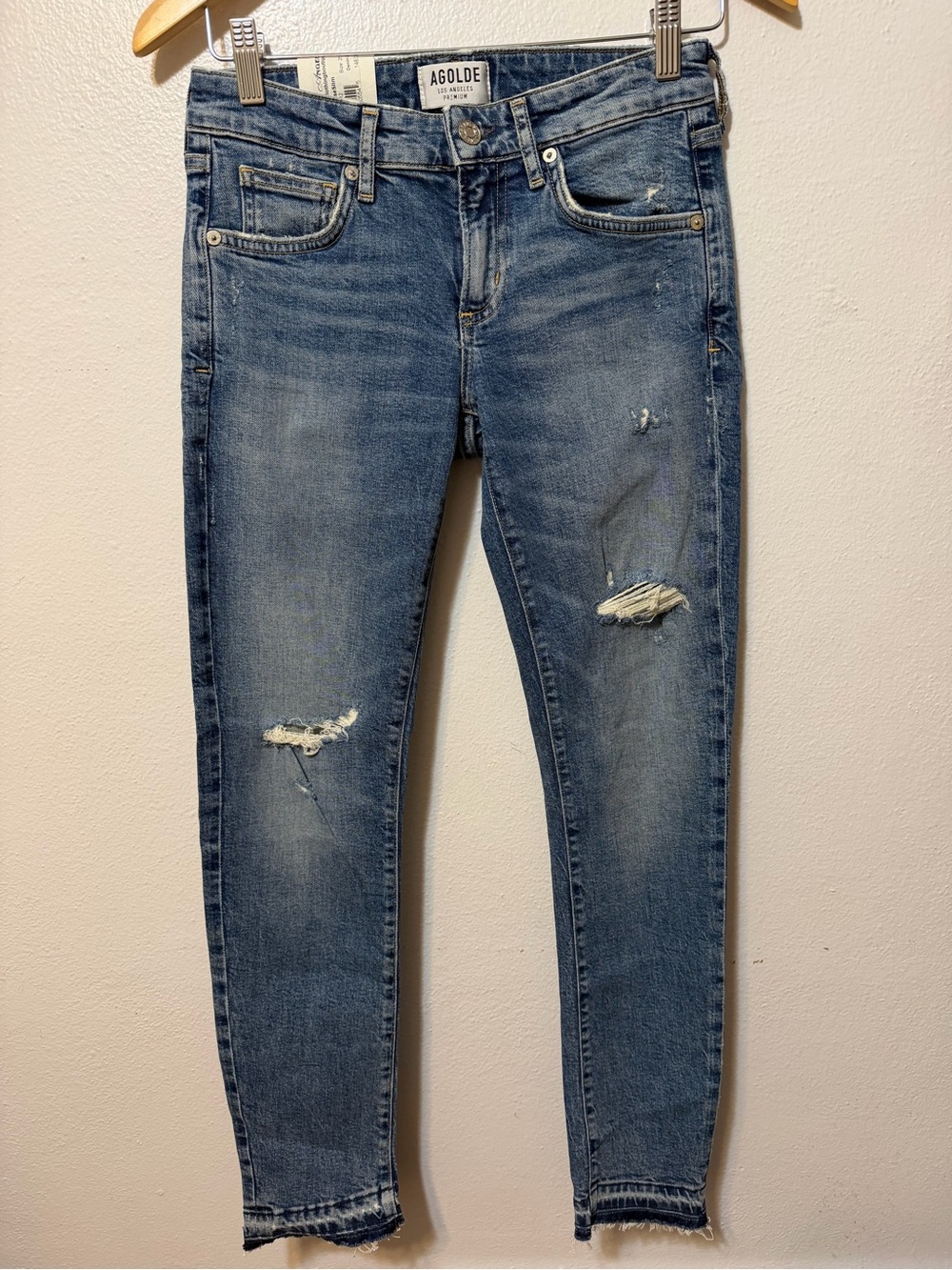 AGOLDE Women’s  LARA Low Rise Slim Skinny Distressed Blue Denim Jeans W25